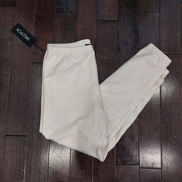 Wildfox Smooches Knox Pant Joggers Vanilla - Picture 2 of 4